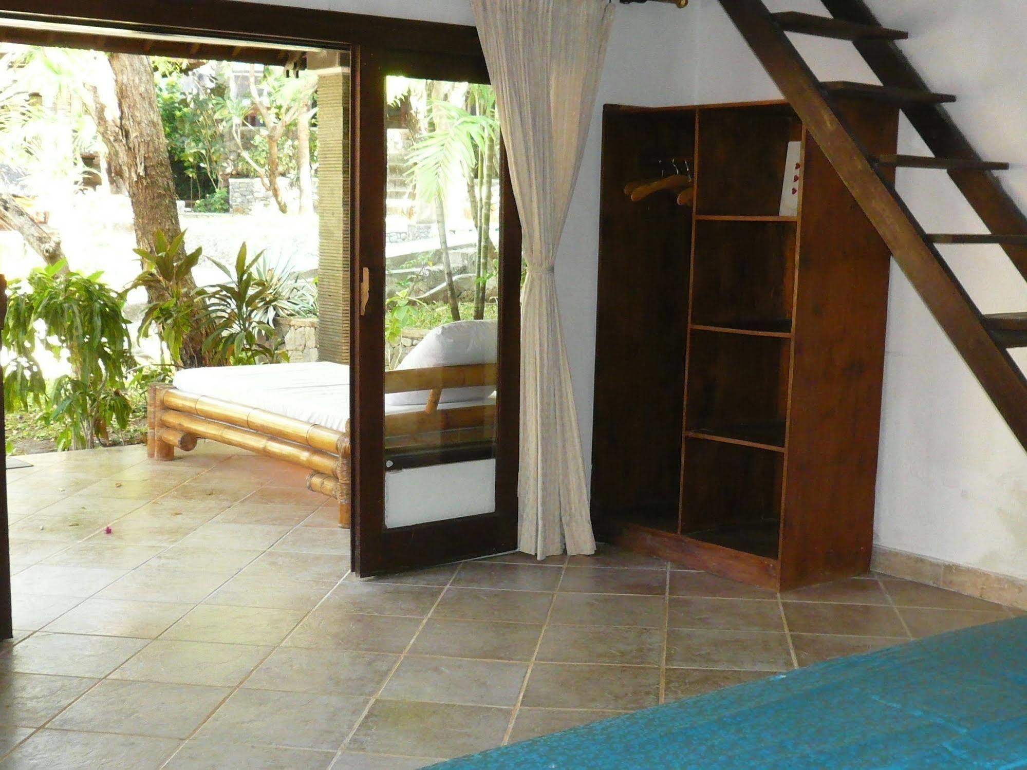 Wawa Wewe II Villas Amed Zewnętrze zdjęcie